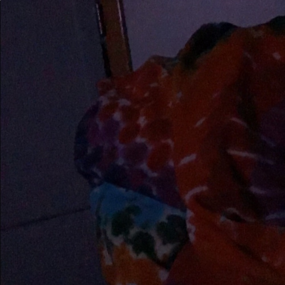 Meet your Posher, Liz